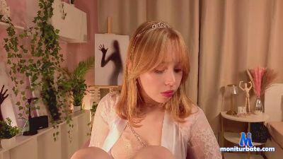 CristaCopple cam4 bicurious performer from United States of America  