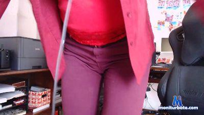 saganna cam4 bisexual performer from Canada  