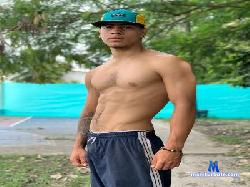 camilo_medina_ cam4 live cam performer profile