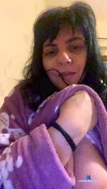 Saradol cam4 livecam show performer room profile
