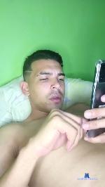Kevinduin33 cam4 livecam show performer room profile