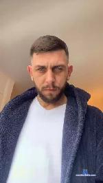 Valentino_00 cam4 livecam show performer room profile