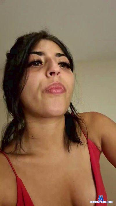 Saphiyra cam4 bisexual performer from French Republic  
