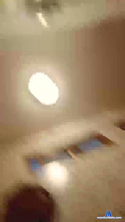 Davidgsh0t21 cam4 bicurious performer from Bolivarian Republic of Venezuela  