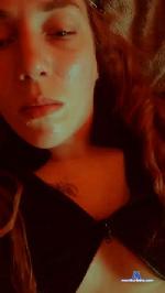 Uhleesuh cam4 livecam show performer room profile