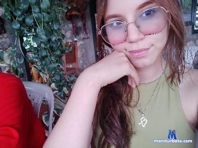 lishainparis18 cam4 bicurious performer from Republic of Colombia AssToMouth cum blowjob pussy anal bdsm 