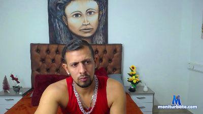 UpToU56750xxx cam4 bisexual performer from French Republic rollthedice 