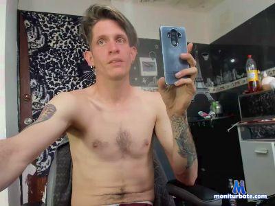 Aaron1King2 cam4 straight performer from United Mexican States  