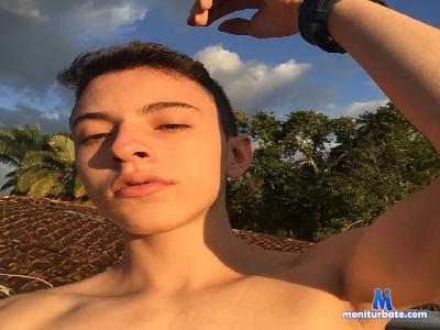 Jordanbelford_ cam4 bisexual performer from United States of America  