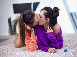 GirlFriendsss cam4 live cam performer profile