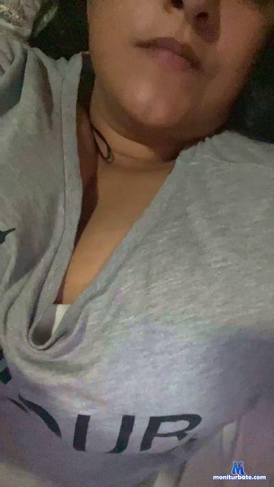 Sara69_ cam4 bicurious performer from Republic of Chile  