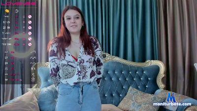 EvelynLewis cam4 bisexual performer from United States of America  