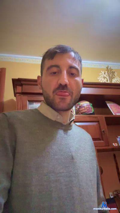 Dandiroma93 cam4 straight performer from Republic of Italy Italian amateur pornstar feet cum 