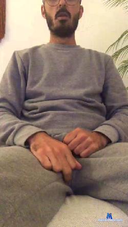 moreno_hot cam4 live cam performer profile