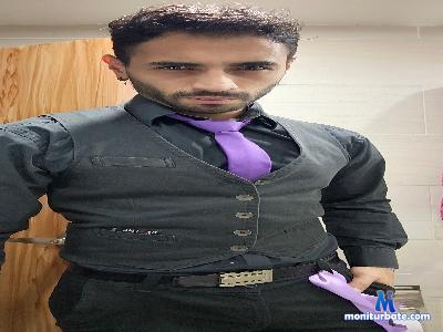 Mistertokken77 cam4 straight performer from Republic of Colombia feet gamer C2C masturbation 