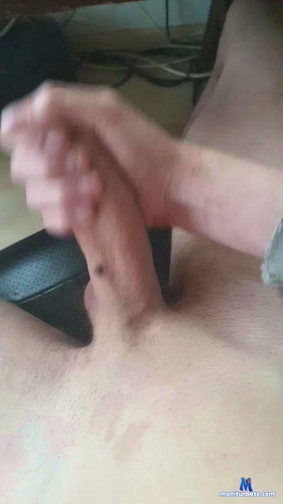 Leo67_ cam4 straight performer from French Republic cum masturbation 