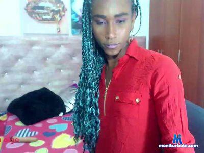 curlyminah cam4 straight performer from United States of America livetouch 