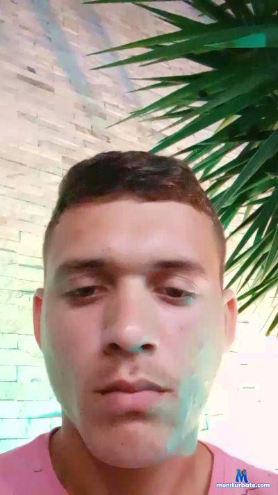 HotGuySerb cam4 bisexual performer from Republic of Serbia  