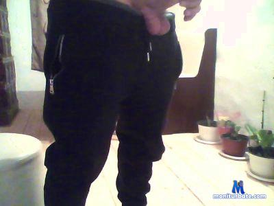 karaoke624hot cam4 bicurious performer from Republic of Italy  