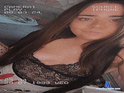 shyQueenC1997 cam4 bicurious performer from United Kingdom of Great Britain & Northern Ireland cute cum spanking blowjob pussy comechat 