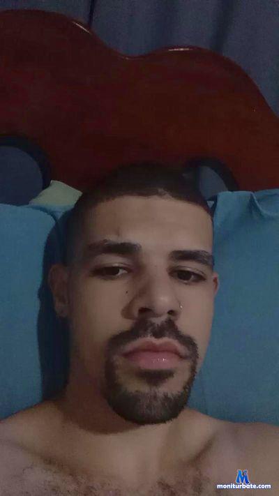 booy942 cam4 bisexual performer from Federative Republic of Brazil  