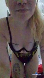 Talitajeane cam4 livecam show performer room profile