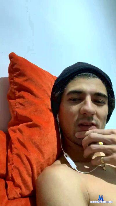 Checho61 cam4 straight performer from Republic of Colombia  