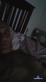 Luchon32 cam4 livecam show performer room profile