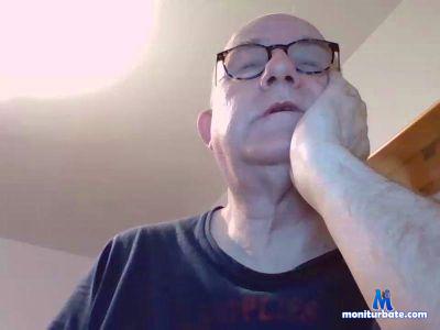 finger59300 cam4 straight performer from French Republic  