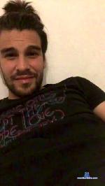 TuMachoKinga cam4 livecam show performer room profile