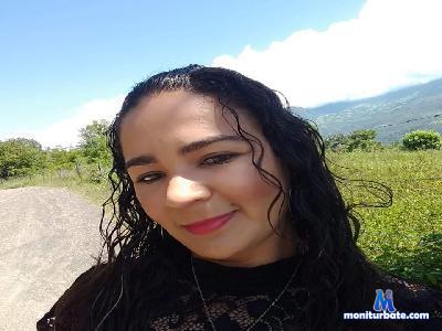 mixedraceprincs cam4 bicurious performer from Republic of Colombia bdsm blowjob anal spanking deepthroat strapon lesbian 