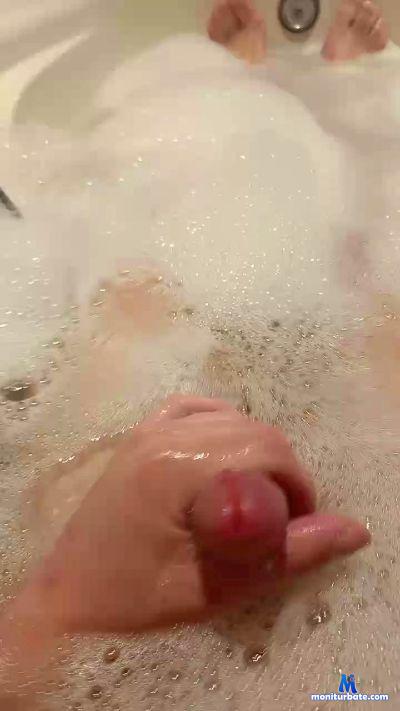 Wvboee cam4 bisexual performer from Kingdom of the Netherlands  