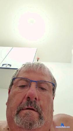 artino52 cam4 live cam performer profile
