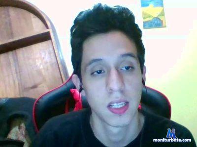 Bryan9418 cam4 straight performer from United Mexican States livetouch rollthedice 