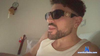 Giovannuzz cam4 bisexual performer from Republic of Italy  