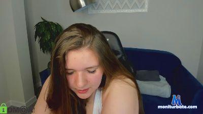 Chloee_White cam4 bisexual performer from Federal Republic of Germany spanking bigass C2C striptease cute 