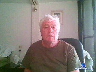 rafi55 cam4 bicurious performer from Republic of Bulgaria rafi55 