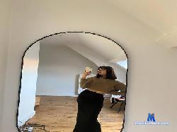 VivienneLove19 cam4 live cam performer profile