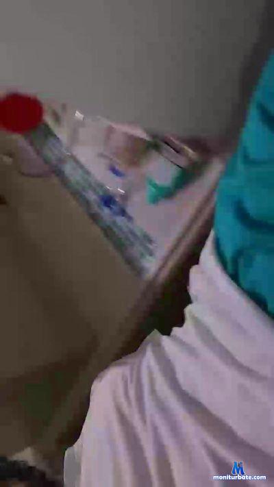 Acruz87 cam4 gay performer from Republic of Colombia  