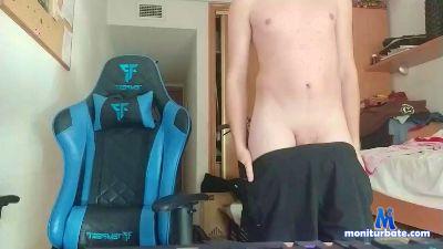 JohnPo_ cam4 bisexual performer from Kingdom of Spain ShowPrivado feet armpits masturbation milk 
