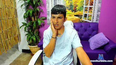 Terry_lamp cam4 bisexual performer from United States of America milk C2C armpits cum ass smoke masturbation 