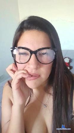 Chinixri cam4 live cam performer profile