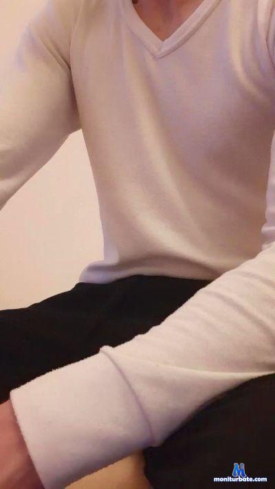 xCasper2 cam4 bisexual performer from United States of America  
