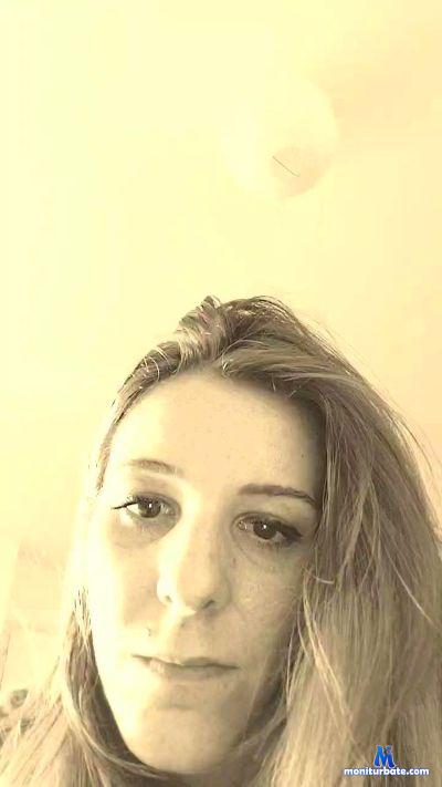 Ladymiawou cam4 bisexual performer from French Republic douche pussy anal cute striptease masturbation 