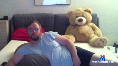 hanes001 cam4 gay performer from Federal Republic of Germany  