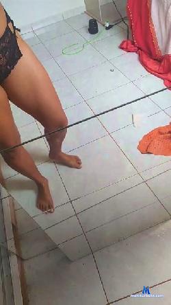 jhenny18 cam4 live cam performer profile