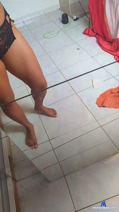 jhenny18 cam4 gay performer from Federative Republic of Brazil  