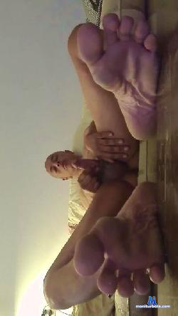 Barefootcrusher cam4 live cam performer profile