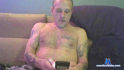 yourtoybb1331 cam4 straight performer from Canada  