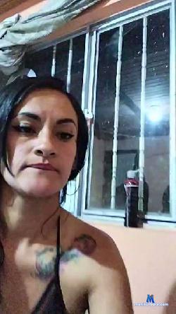 Mia_0223 cam4 live cam performer profile